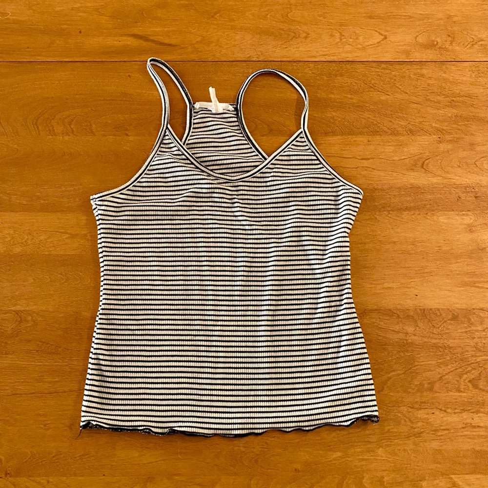 Stripe tank